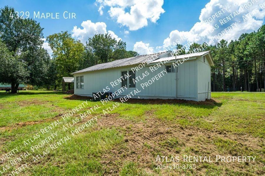 4329 Maple Cir - Photo 6 of 23