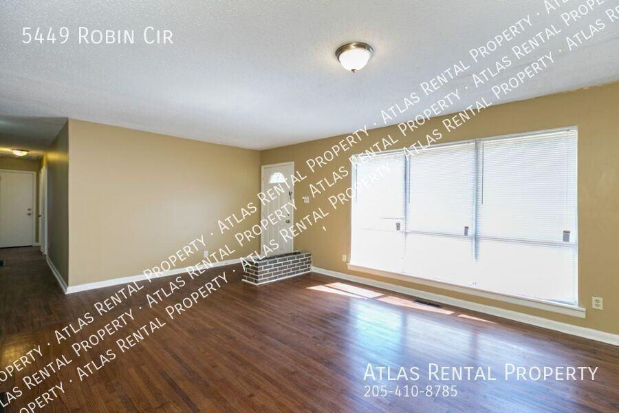 5449 Robin Cir - Photo 6 of 18