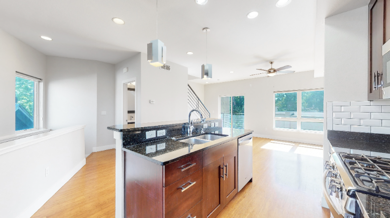 945 S Washington St - Photo 4 of 38
