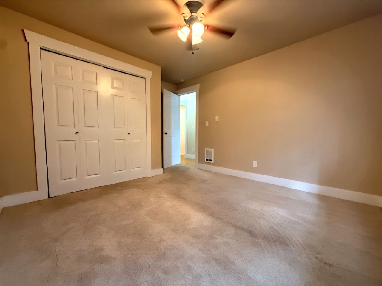 8659 Delridge Way Sw #3 - Photo 5 of 5