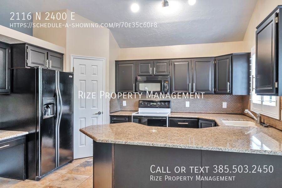 2116 N 2400 E - Photo 5 of 32