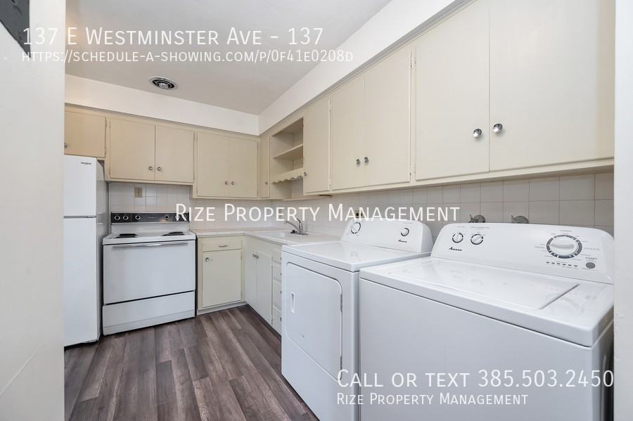 137 E Westminster Ave #137 - Photo 4 of 17