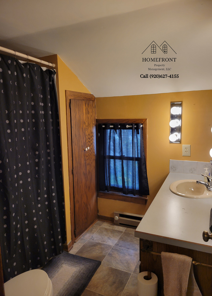 791 Pine St - Photo 3 of 16