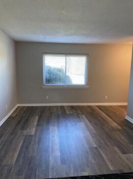 3814 Cherwood Ln #B - Photo 5 of 20