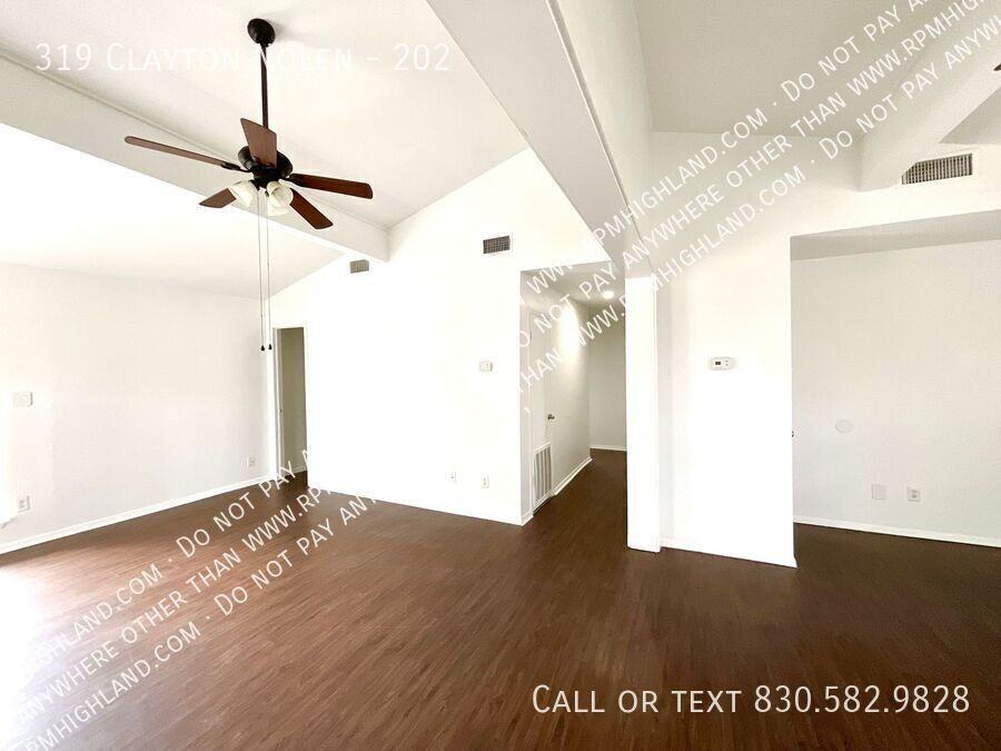 319 Clayton Nolen Dr #202 - Photo 4 of 25