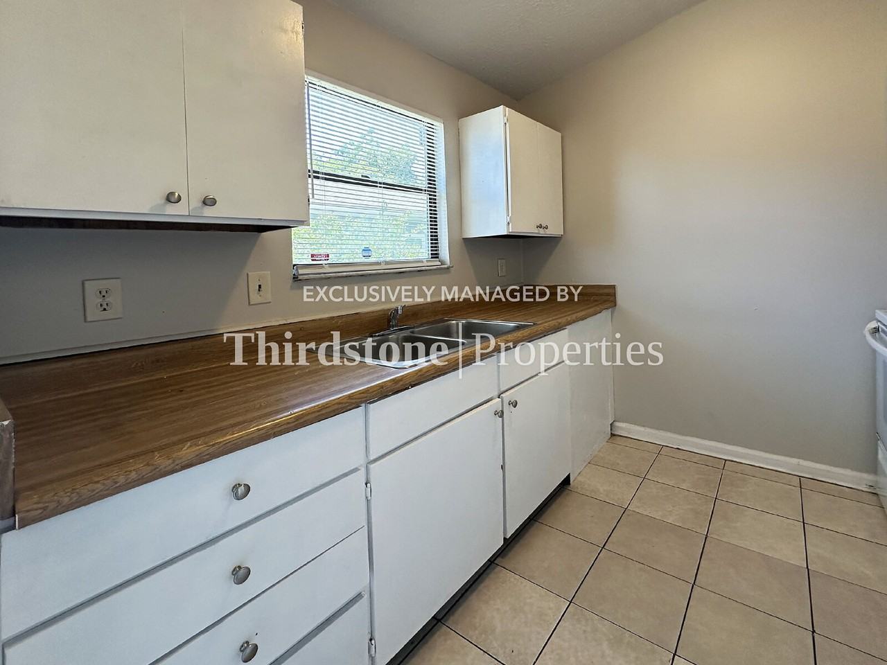 5128 Indian Lakes Ct #2 - Photo 2 of 19