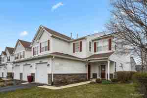 featured image of 2437 Oneida Ln