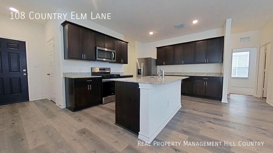 108 Country Elm Ln - Photo 2 of 14