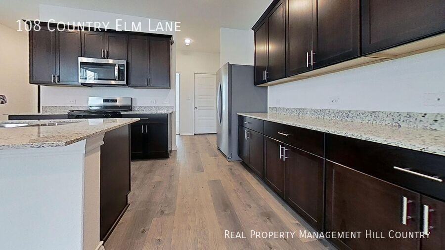 108 Country Elm Ln - Photo 3 of 14