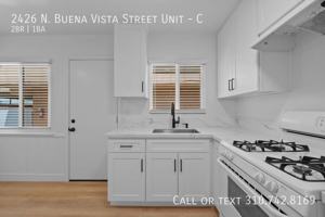 featured image of 2426 N Buena Vista St #C
