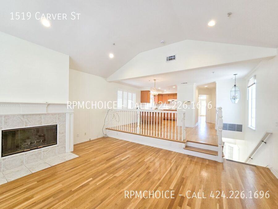 1519 Carver St - Photo 4 of 33