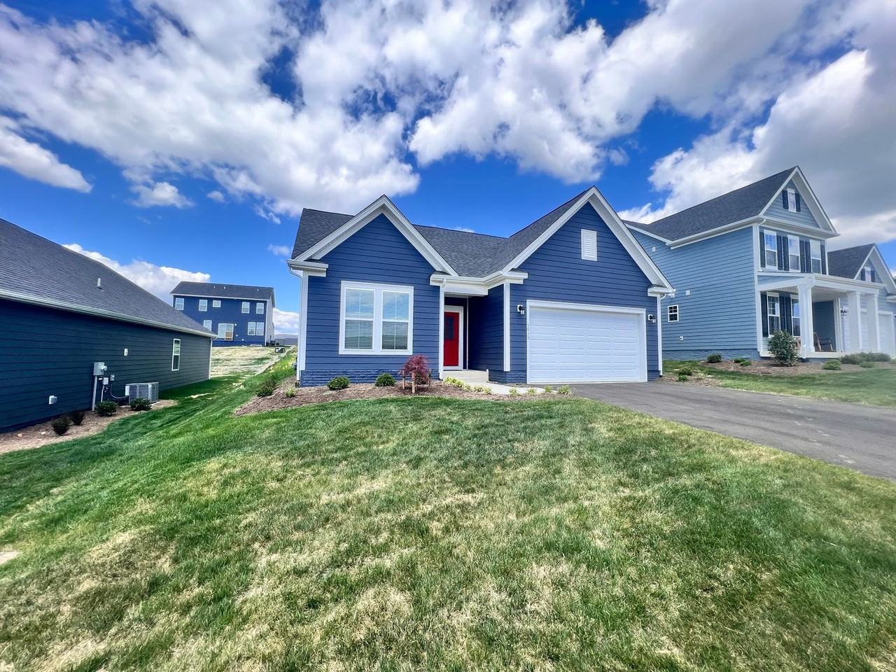 5016 Forsythia Pl