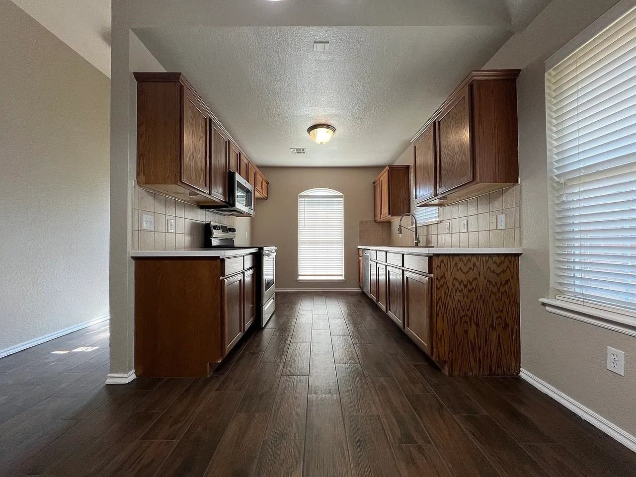 512 Choctaw Gate Dr - Photo 5 of 20
