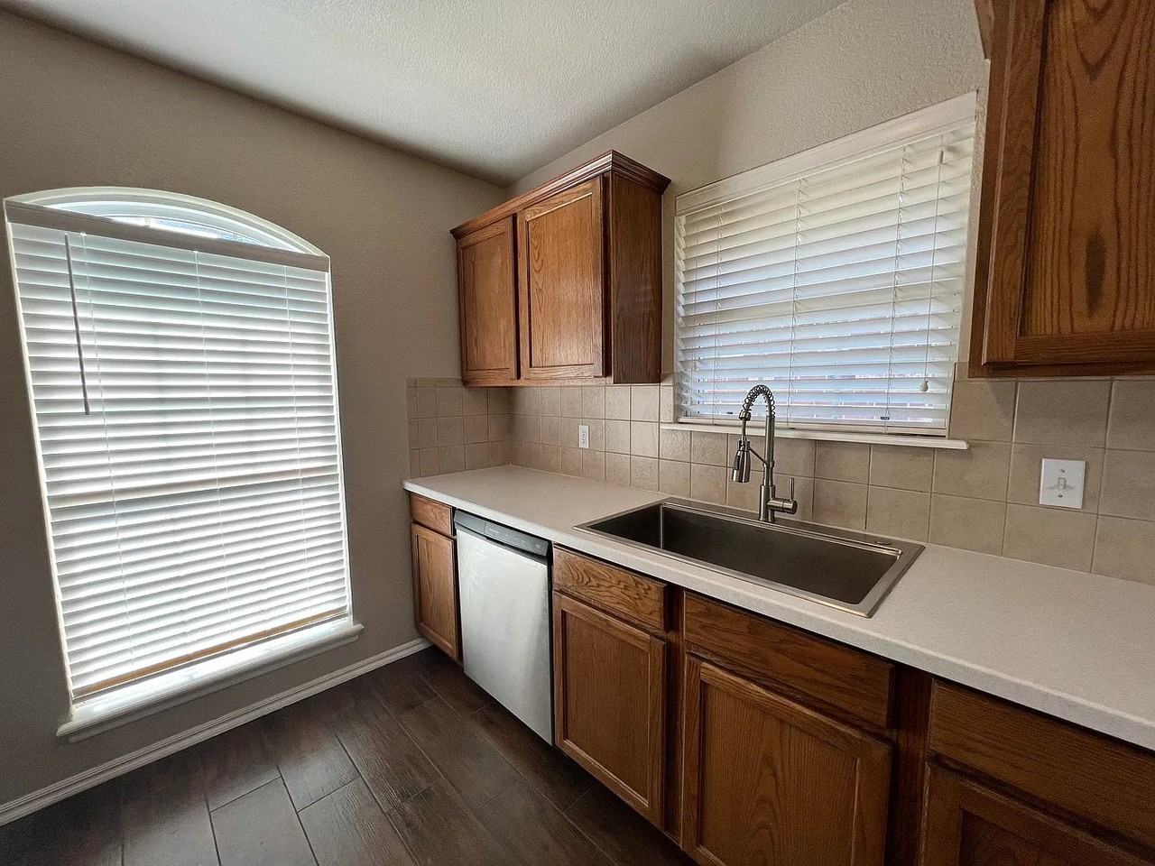 512 Choctaw Gate Dr - Photo 6 of 20