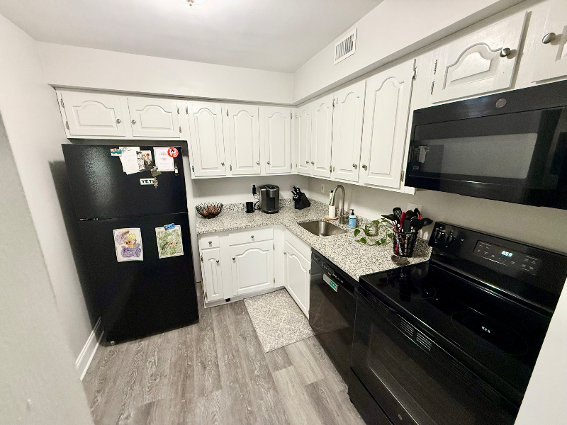 20 Hollybrooke Dr - Photo 5 of 17
