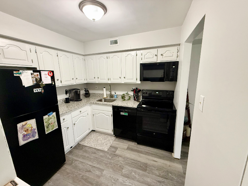 20 Hollybrooke Dr - Photo 6 of 17