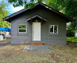 1521 Garfield Ave - Photo 1 of 1