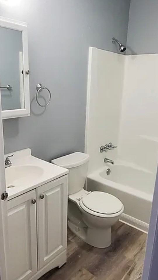7422 West Blvd #5 - Photo 5 of 9