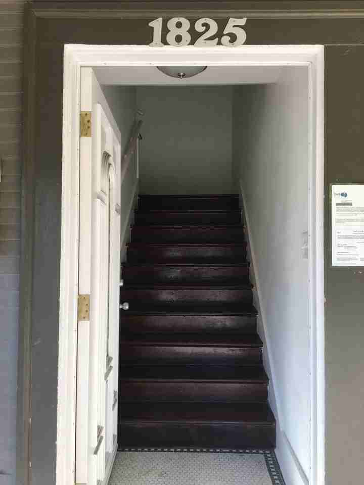 1821-1827 S Ardmore Ave - Photo 6 of 38