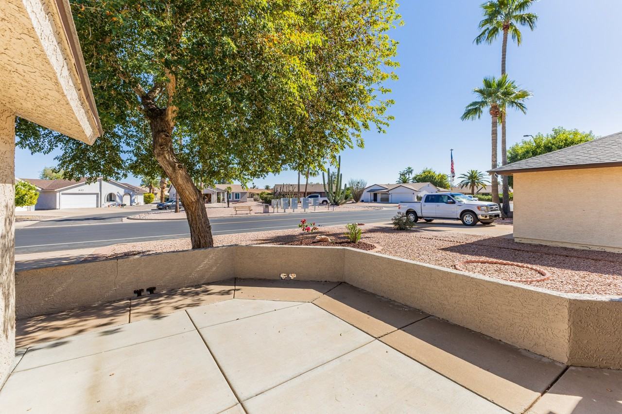 908 S 78th Pl - Photo 4 of 18