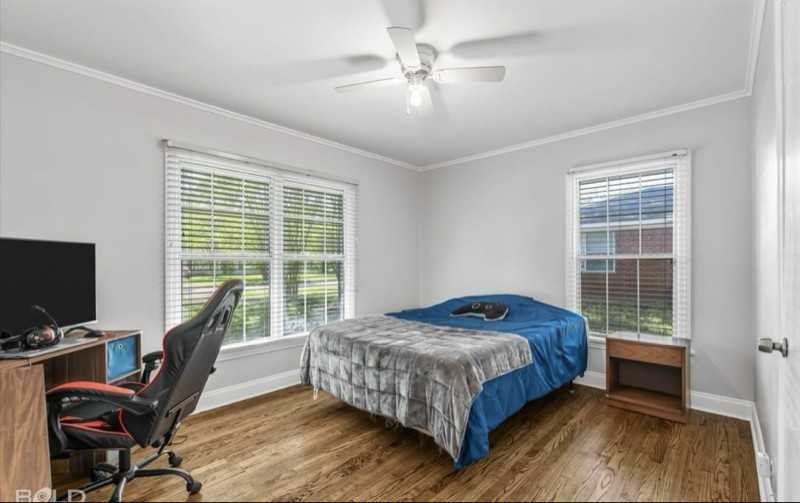 3634 Madison Park Blvd - Photo 7 of 8