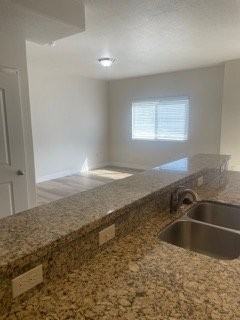 598 E Autumn Branch Way - Photo 4 of 18