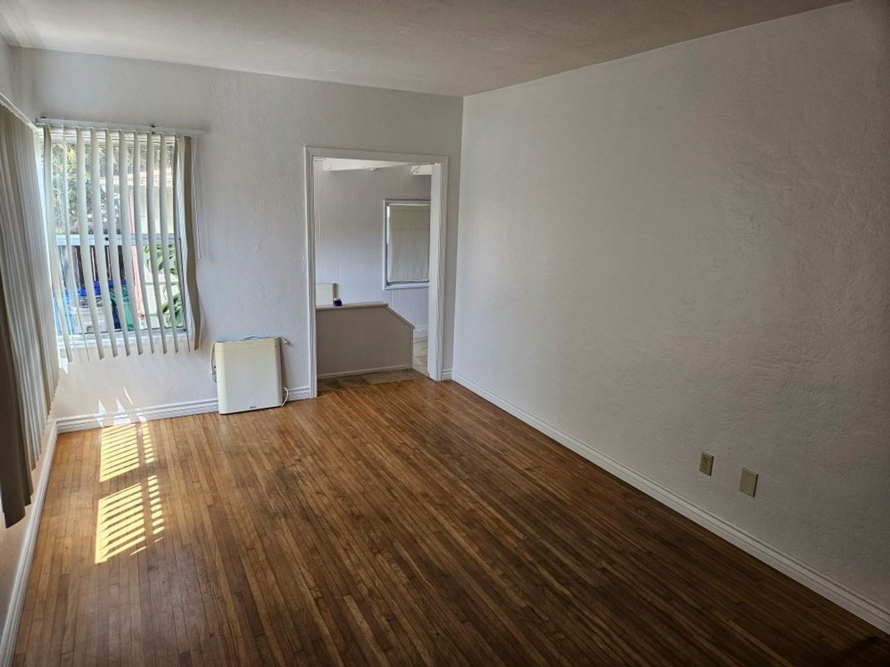 2235 Chicago St - Photo 6 of 14