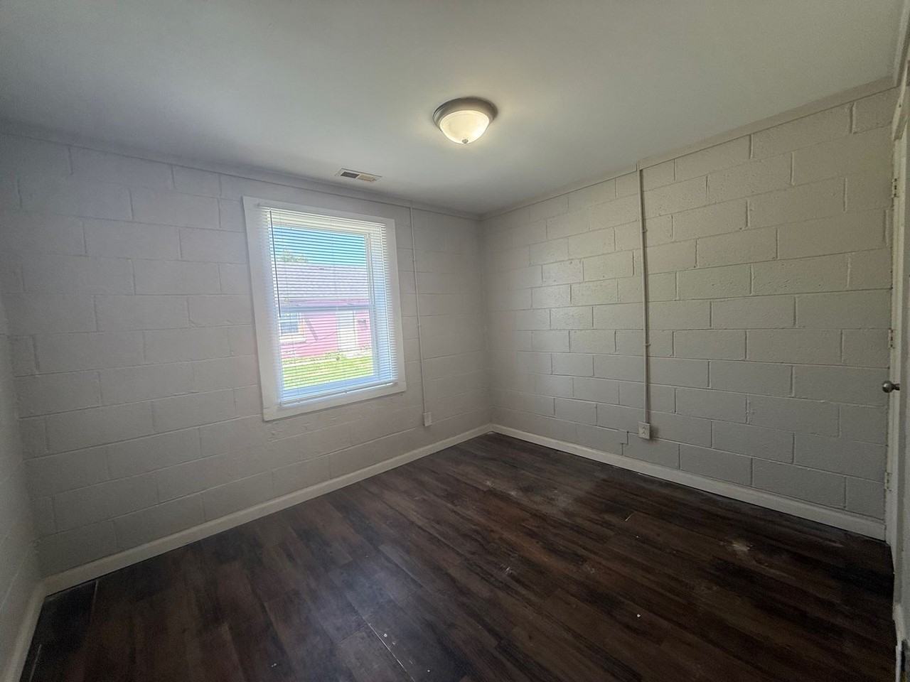 2519 Baltimore Ave #B - Photo 6 of 8