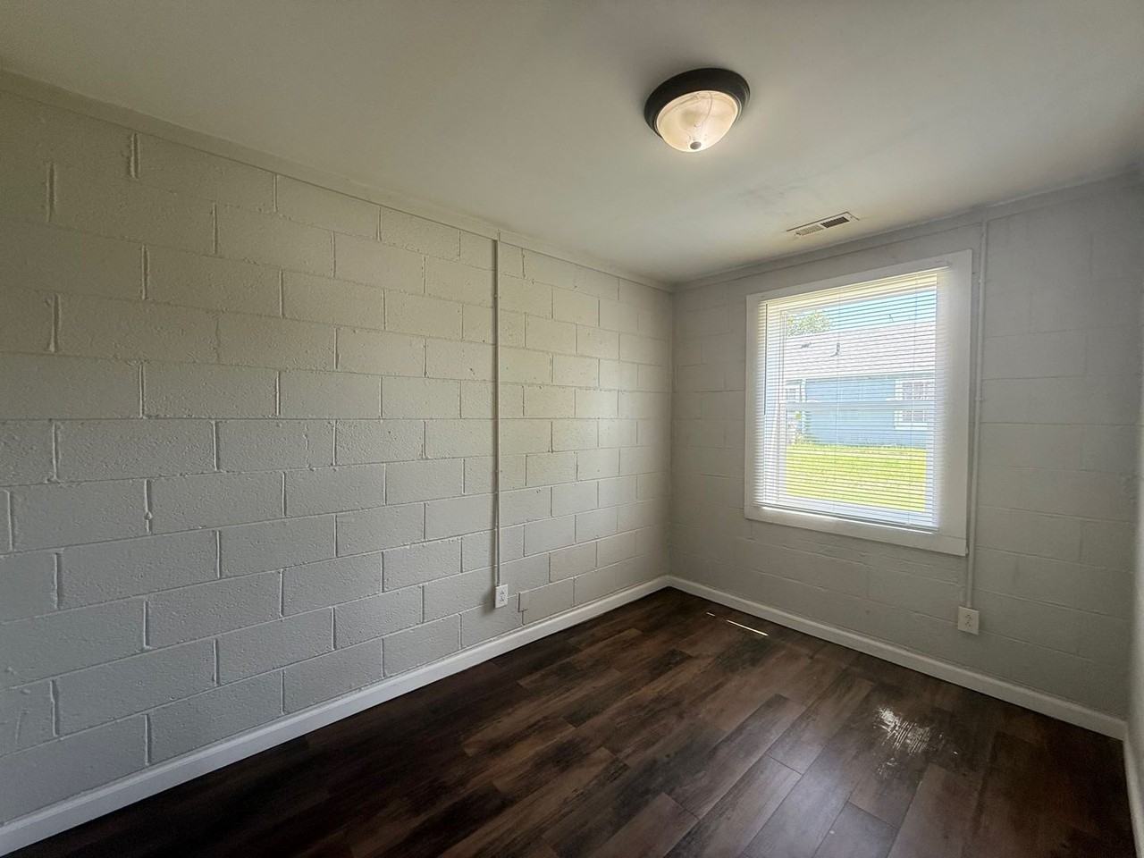 2519 Baltimore Ave #B - Photo 7 of 8