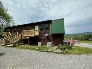 572 Meadow St #11 - Photo 2 of 9