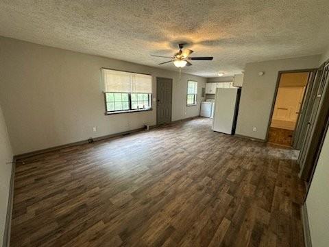 572 Meadow St #11 - Photo 4 of 9