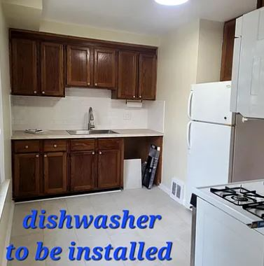 4163 Burns Ave - Photo 2 of 12