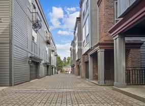5127 N Williams Ave - Photo 1 of 1