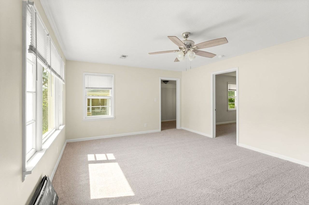 1149 S Main Ave - Photo 5 of 21