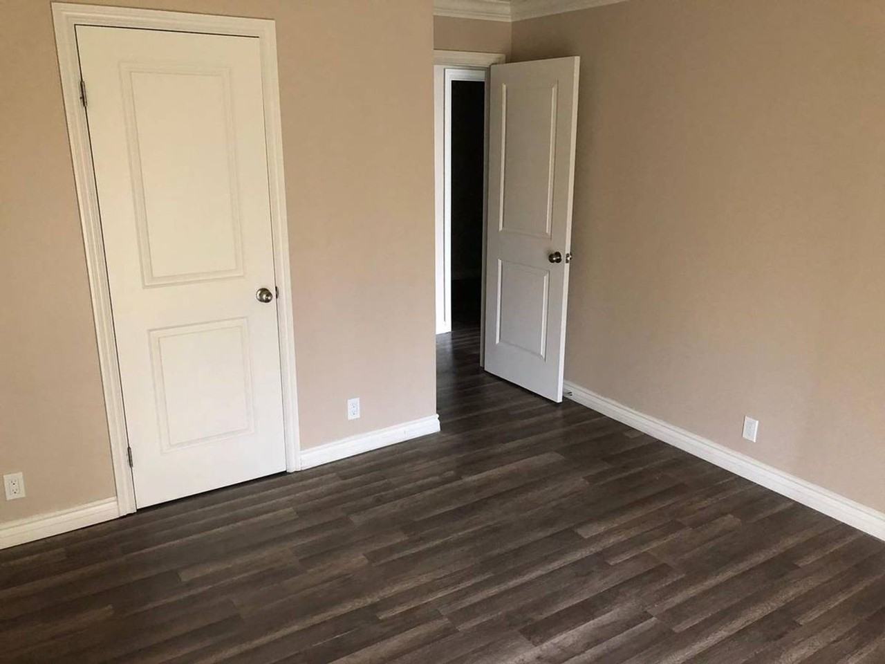 745 E Bradley Ave #46 - Photo 6 of 11