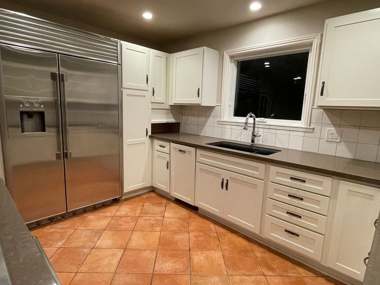 2421 Louis Rd - Photo 6 of 19