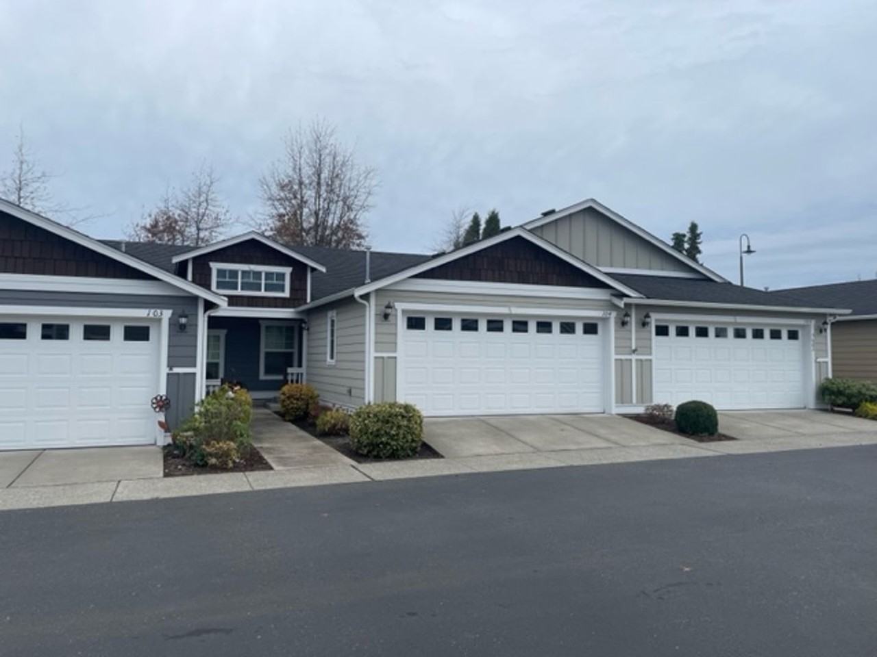 5682 Correll Dr - Photo 2 of 4