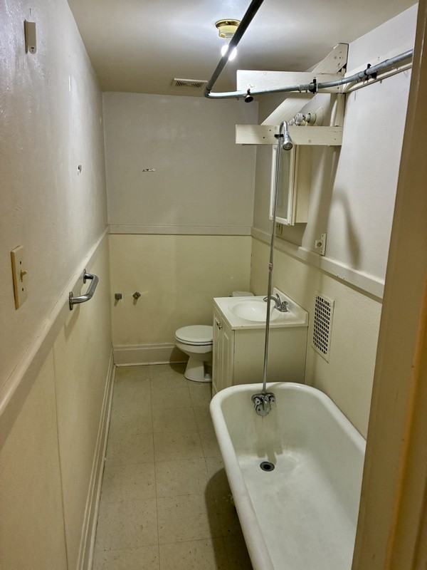 1124A Dohrman St - Photo 3 of 13