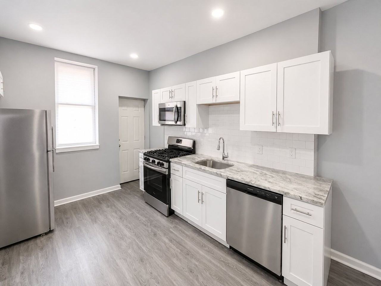 2746 N Garnet St - Photo 5 of 19
