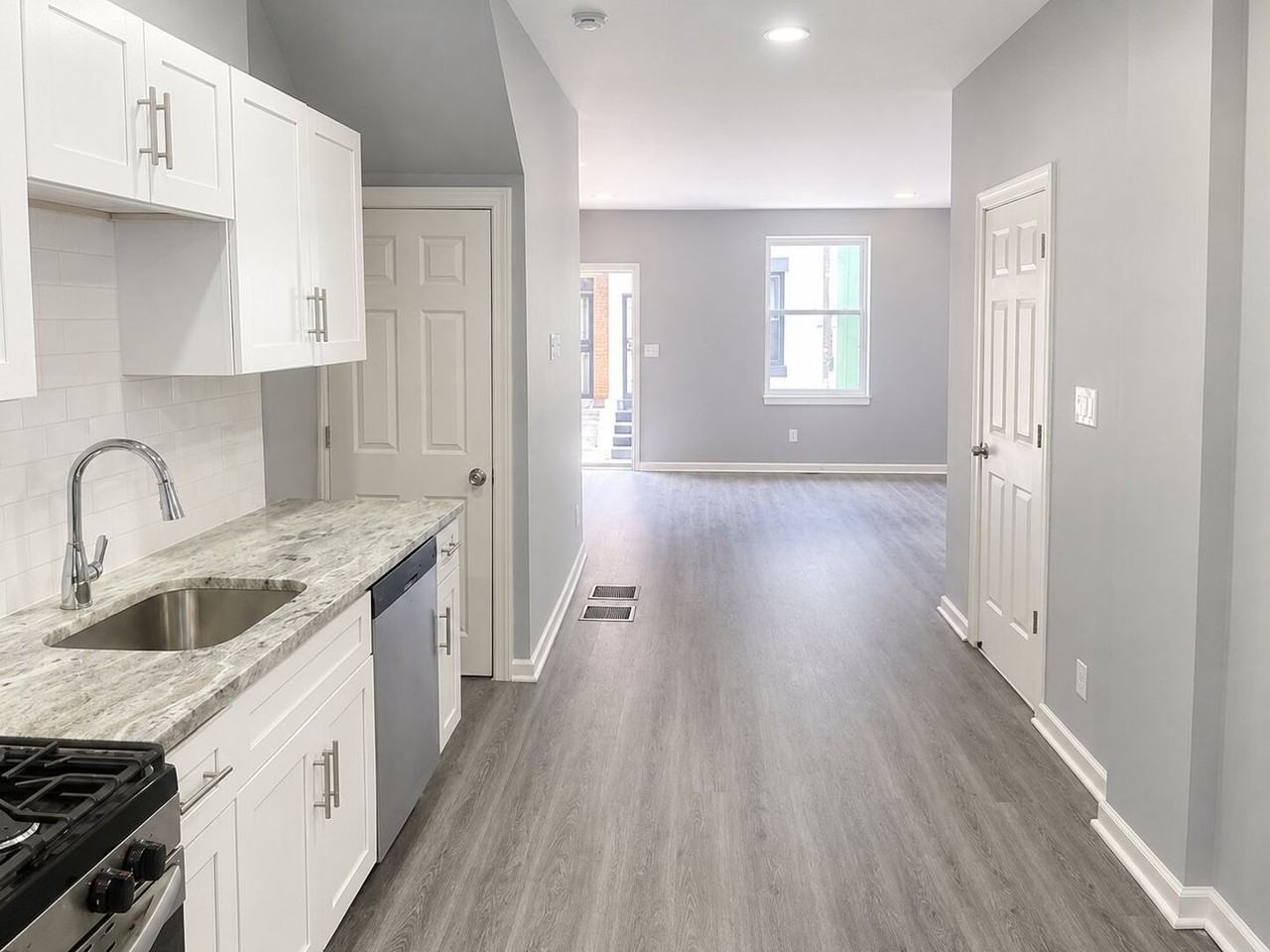2746 N Garnet St - Photo 7 of 19