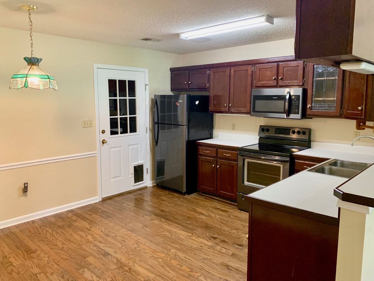 1414 Golf Course Dr - Photo 5 of 13
