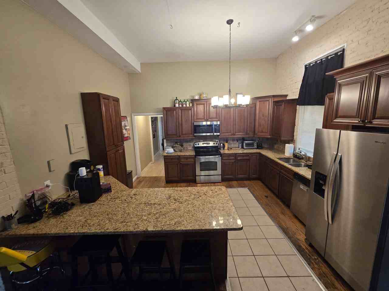 1508 South St - Photo 6 of 24