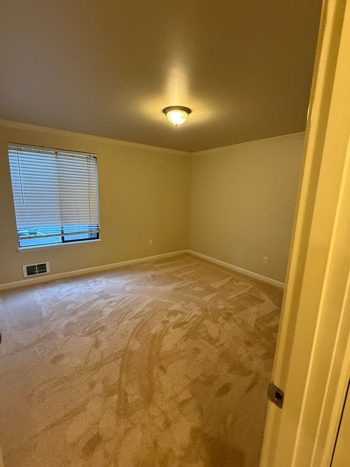 10009 Ne 123rd St #DA - Photo 5 of 8