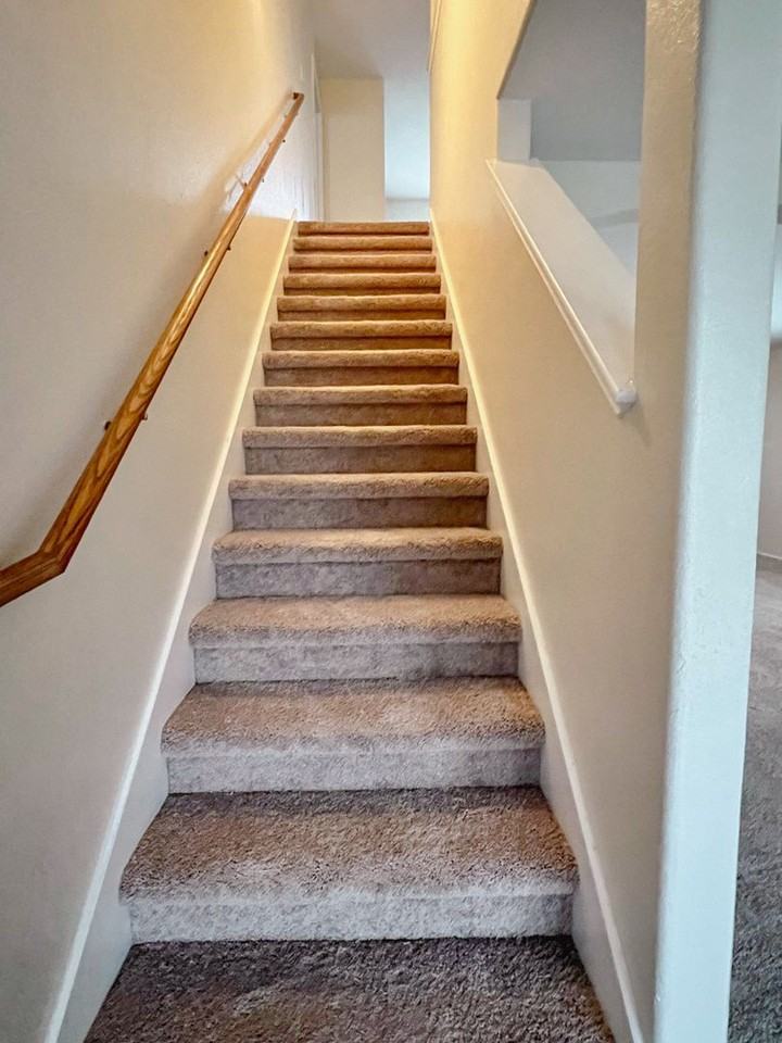 9107 Devonshire Ct - Photo 7 of 16