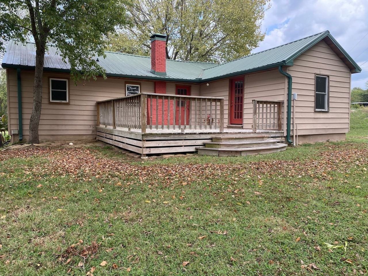 11193 Sugarland Rd - Photo 2 of 19