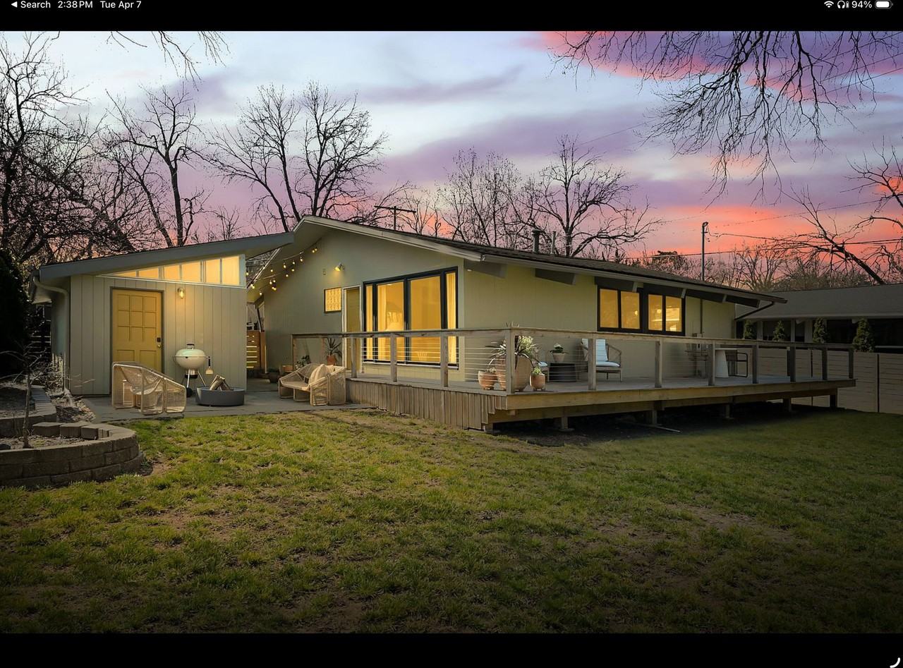 4504 W 78th St - Photo 2 of 12