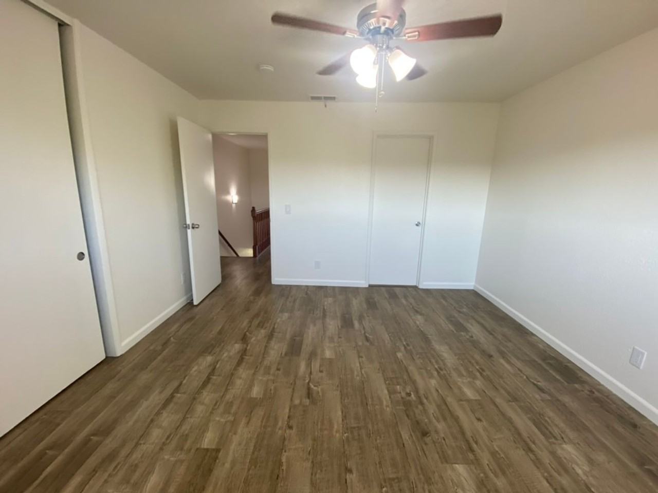 2212 Pine St - Photo 4 of 50
