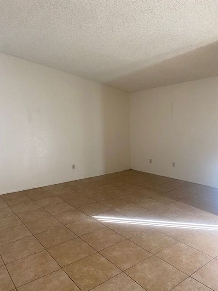 31675 Avenida Valdez #B - Photo 7 of 14