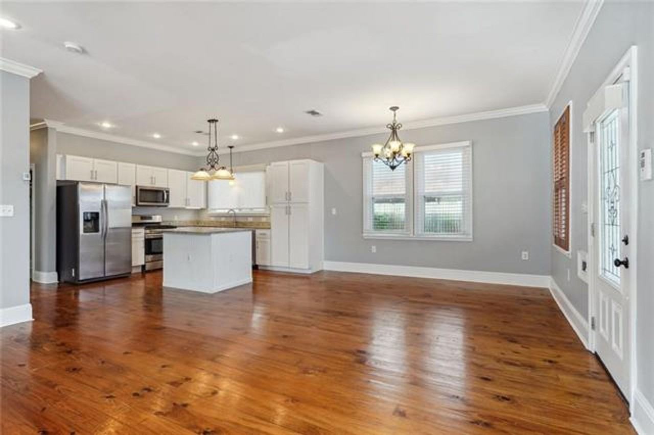 7922 Colapissa St - Photo 4 of 10