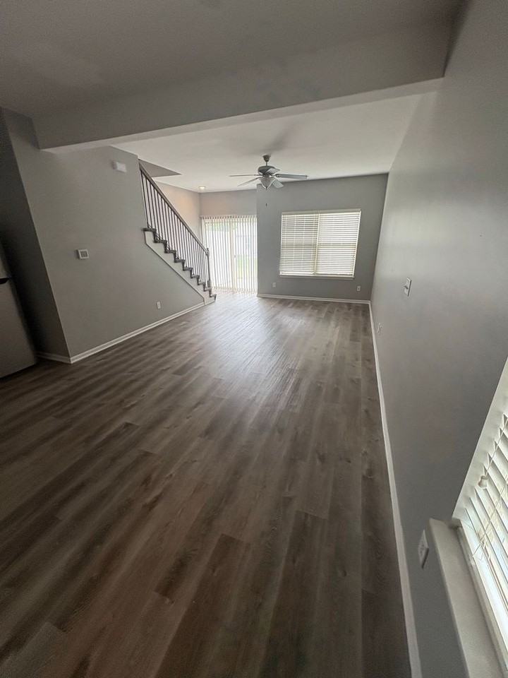 8046 Sw 4th St - Photo 2 of 12